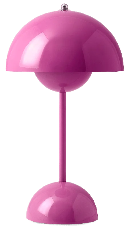 Flowerpot VP9 Table Lamp