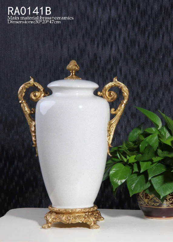 Handmade White Porcelain Decorative Pot Centerpiece