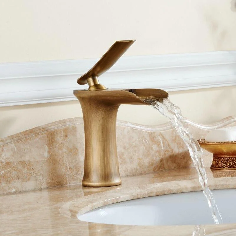 Basin Faucet Waterfall Bathroom Faucets Single handle Basin Mixer Tap Antique Faucet Brass Sink Water Crane Taps