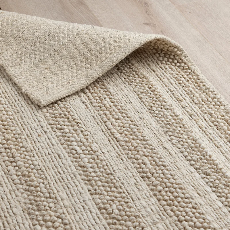 Exton Hand Woven Jute Rug - Cream