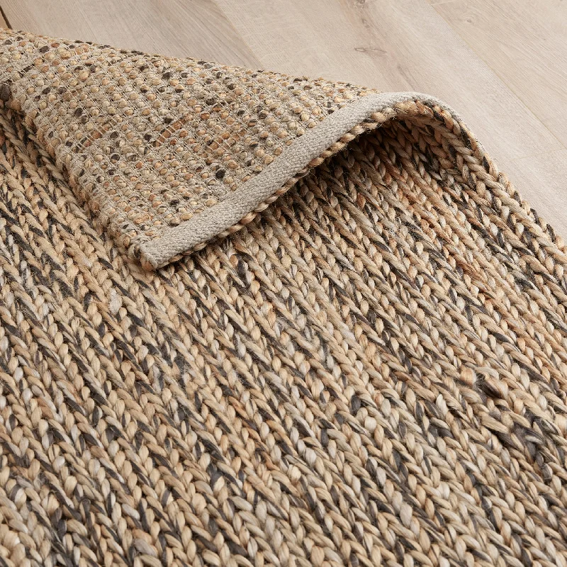 Octon Hand Woven Jute Rug - Natural & Dark Brown