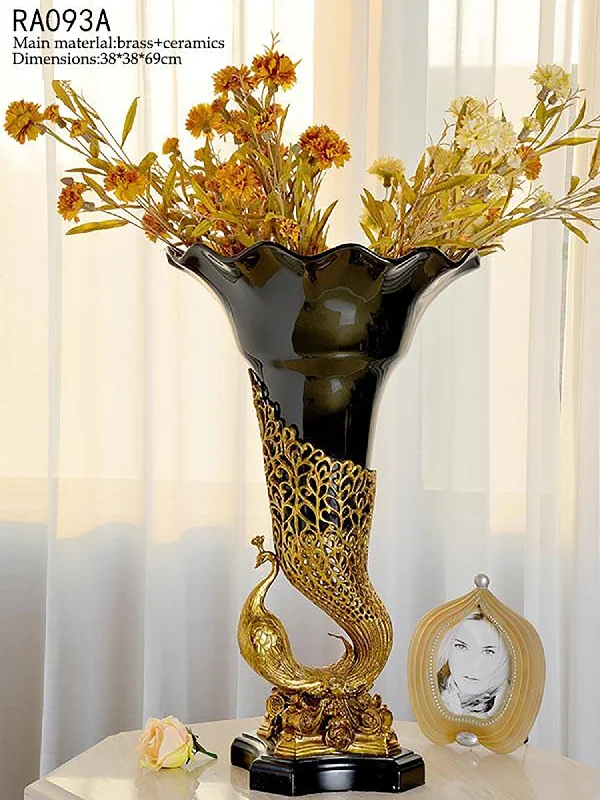 Creative Parrot Vase