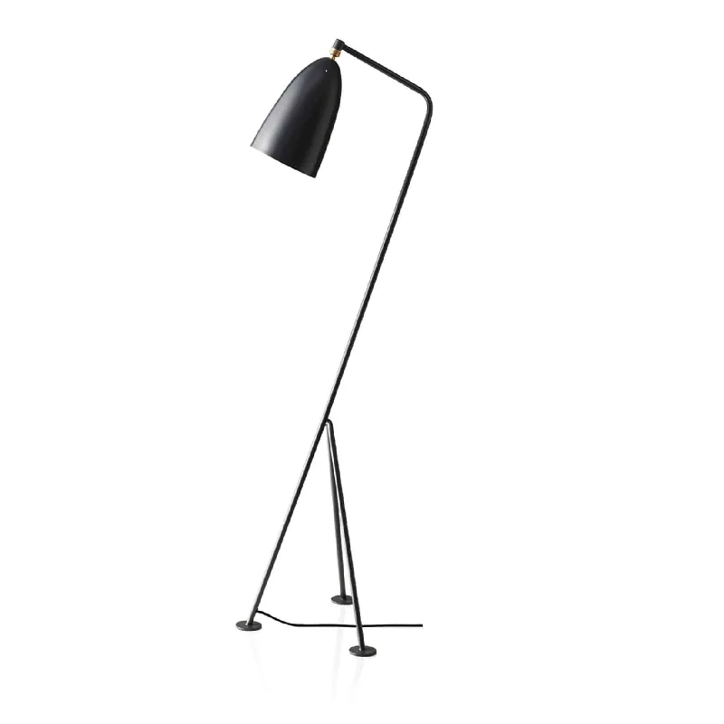 USB Charging Port Floor Lamp for Convenient Device ChargingBauhaus Classic Lamp Cy-Dd-565