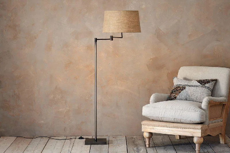 Victorian Style Floor Lamp for Traditional and Elegant InteriorsKara Iron Floor Lamp - Bronze